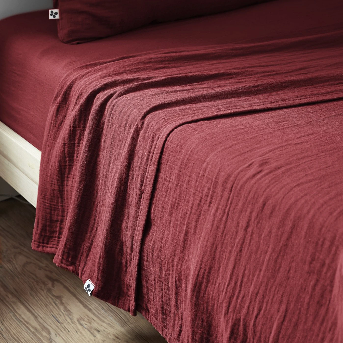 Drap plat gaze de coton (270 cm) Gaïa Lie de vin Drap Plat Gaze De Coton (270 Cm) Gaïa Lie De Vin -Eminza drap plat 270 x 300 cm ga a lie de vin 122209 1665735012