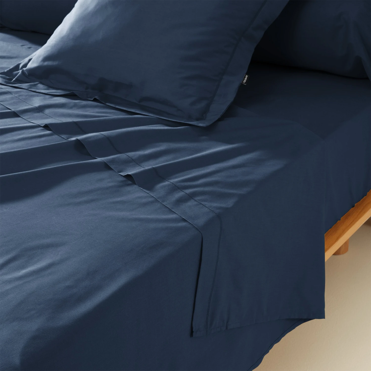Drap plat percale de coton (270 cm) Cali Bleu marine Drap Plat Percale De Coton (270 Cm) Cali Bleu Marine -Eminza drap plat point bourdon 270 x 300 cm cali marine 108845 1637848802