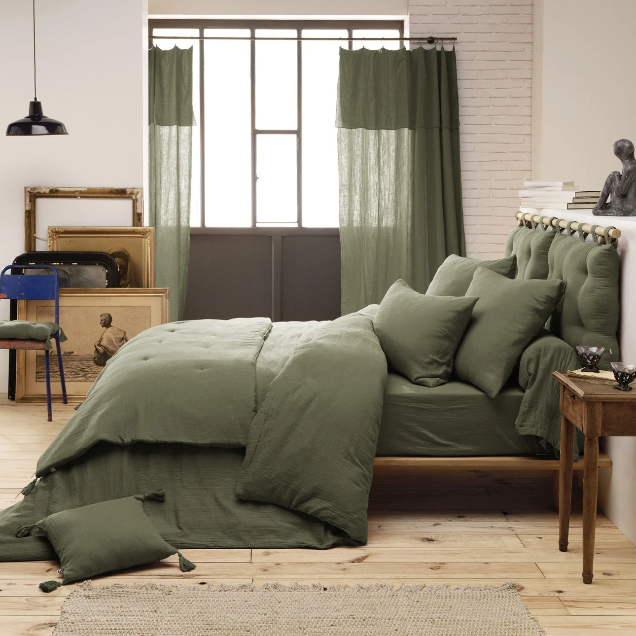 Edredon gaze de coton (150 x 150 cm) Gaïa Vert romarin Edredon Gaze De Coton (150 X 150 Cm) Gaïa Vert Romarin -Eminza edredon gaze de coton 150 x 150 cm ga a vert romarin 109487 1636015147