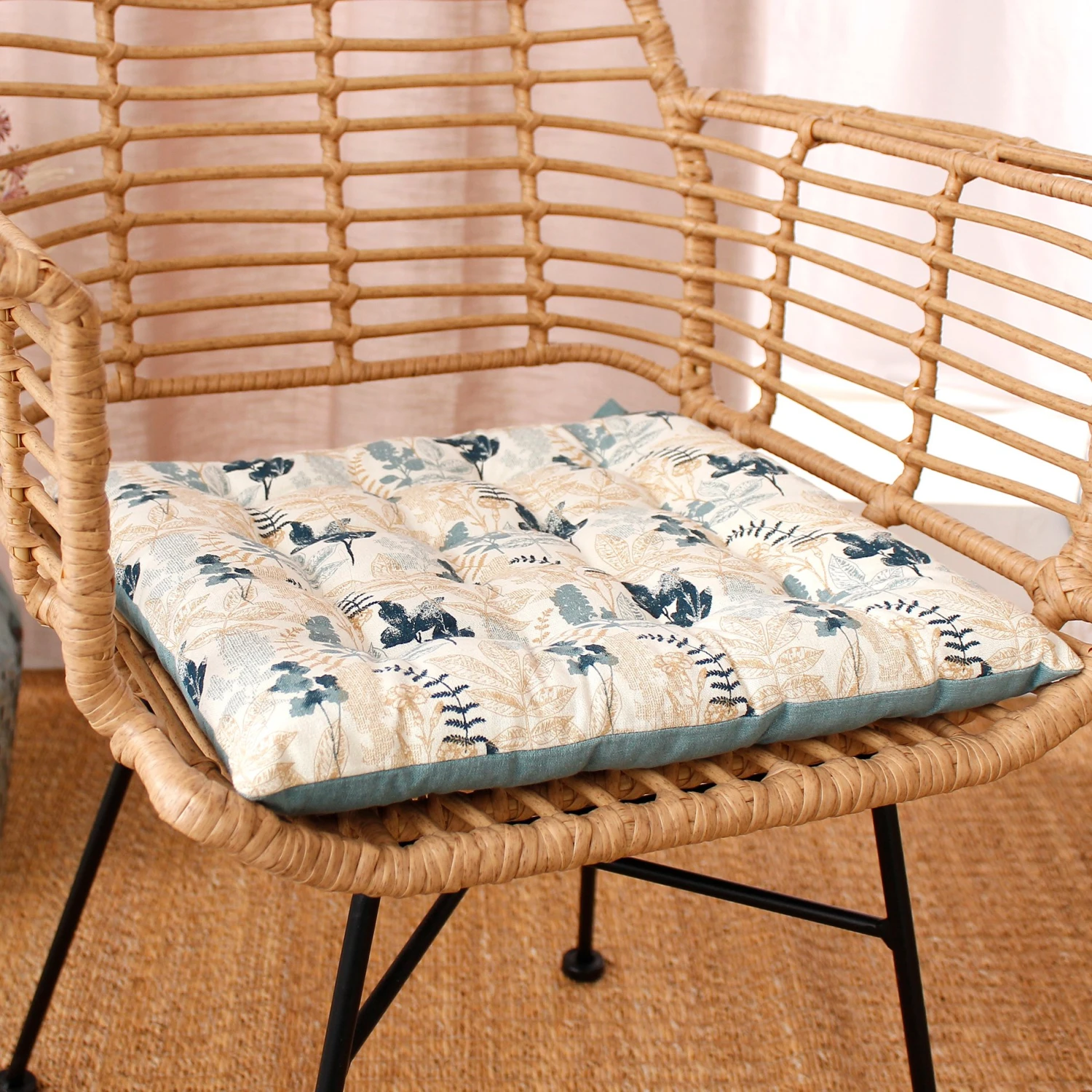 Coussin de chaise Vegetalis Bleu lagon Coussin De Chaise Vegetalis Bleu Lagon -Eminza galette piqu e vegetalis 100 coton garnissage 100 coton recycl 38 x38cm lagon 120904 1659514033