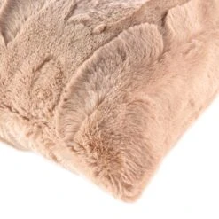 Housse De Coussin Carrée Fausse Fourrure (40 Cm) Foxy Taupe -Eminza housse de coussin encart 40 x 40 cm imitation fourrure foxy sable 130385 1690358928