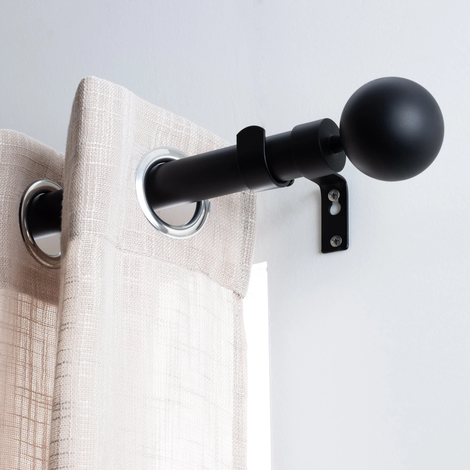 Kit de tringle extensible (L120 - L210 cm / D28 mm) Gaïa Noir Kit De Tringle Extensible (L120 - L210 Cm / D28 Mm) Gaïa Noir -Eminza kit de tringle extensible l120 l210 cm d28 mm ga a noir 99044 1683881783