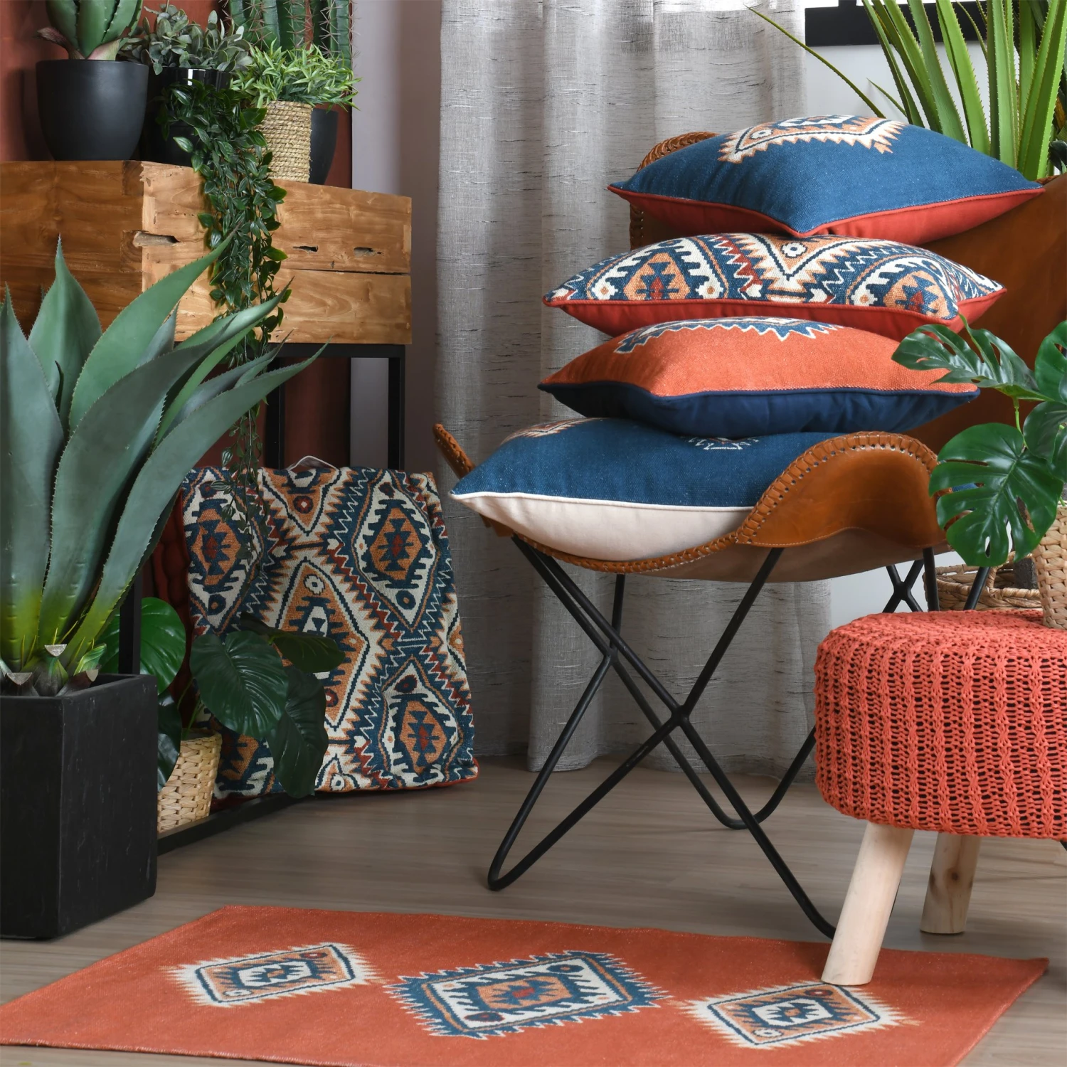 Coussin de sol (45 cm) Louisiane Multicolore Coussin De Sol (45 Cm) Louisiane Multicolore -Eminza louisiane coussin sol 45x45x10 multicolore 120478 1658490843