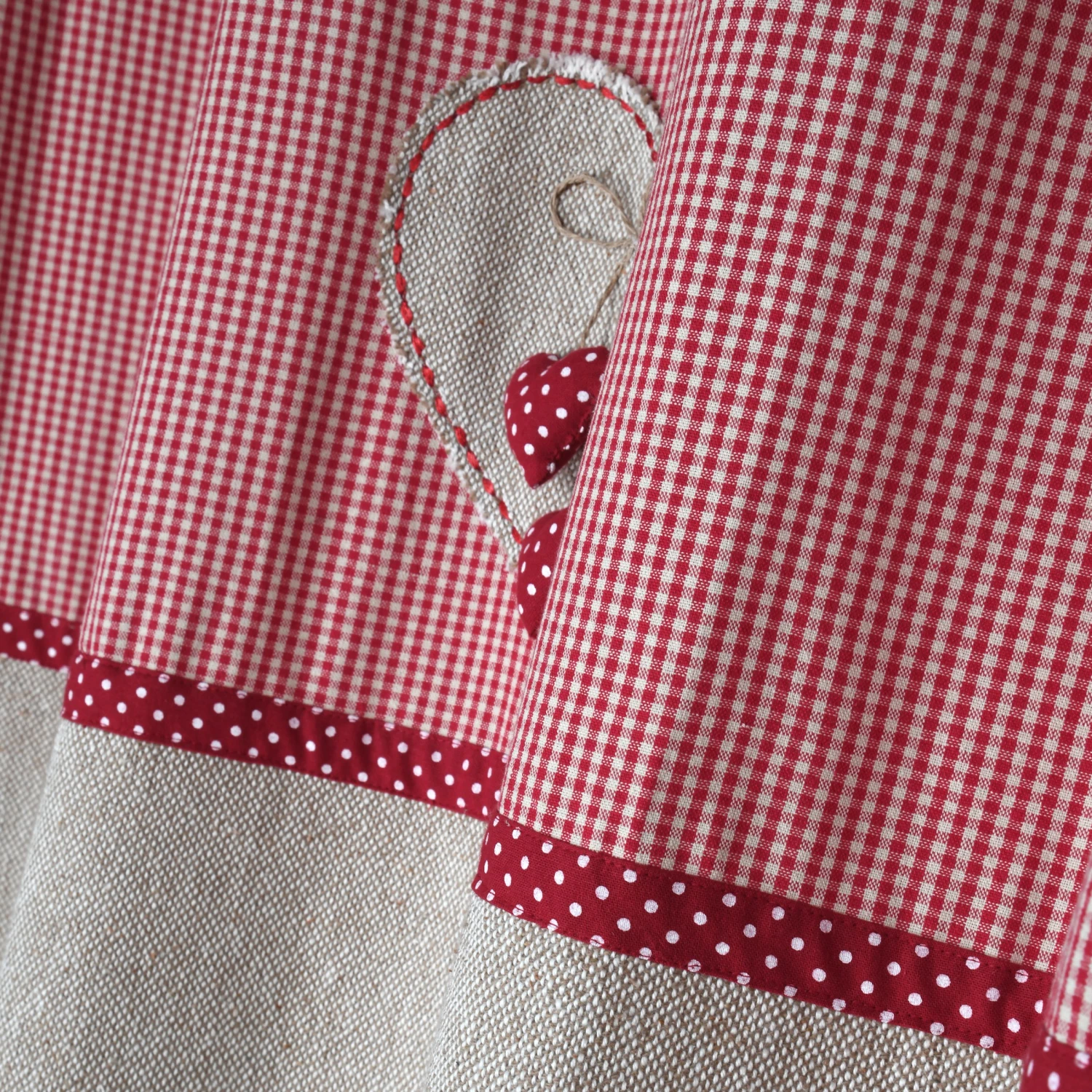 Rideau coton (140 x 260 cm) Marianne Rouge Rideau Coton (140 X 260 Cm) Marianne Rouge -Eminza marianne rideau 140x260 oeil rouge 129995 1688557208