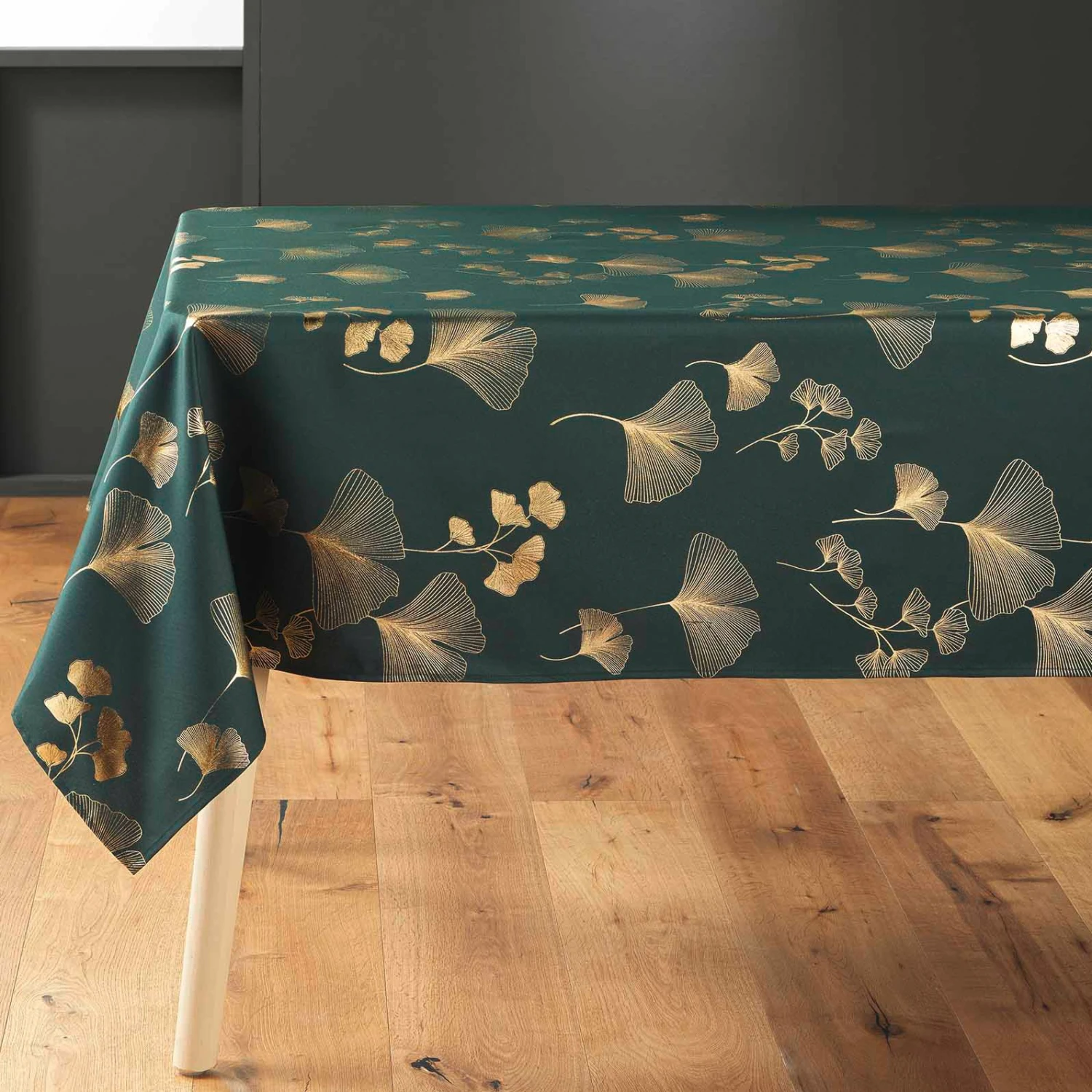 Nappe rectangulaire (L240 cm) Bloomy Vert Nappe Rectangulaire (L240 Cm) Bloomy Vert -Eminza nappe rectangle 150 x 240 cm polyester imprime metallise bloomy vert or 131317 1695303415