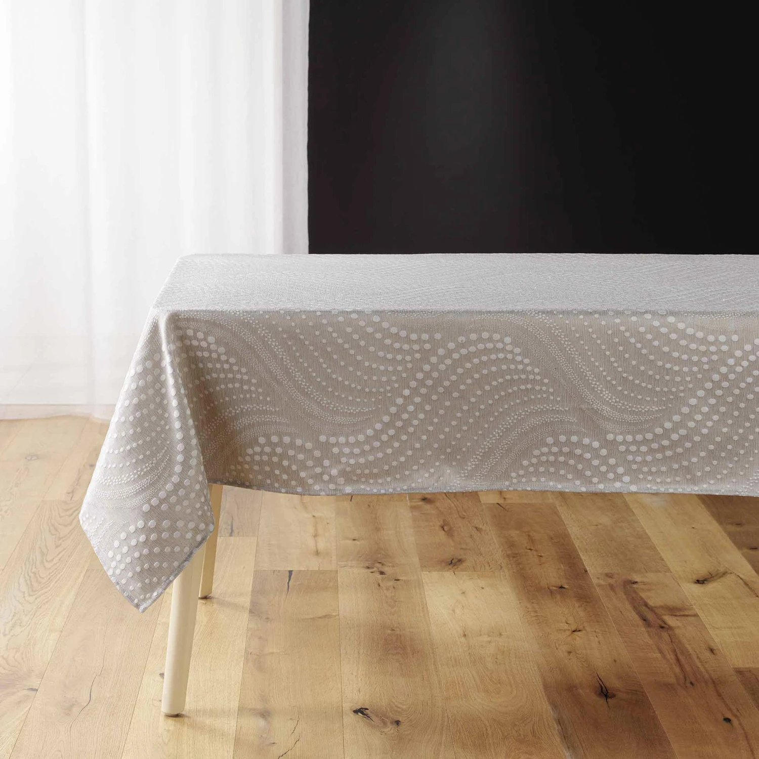 Nappe rectangulaire anti tache (240 cm) Billy Beige Nappe Rectangulaire Anti Tache (240 Cm) Billy Beige -Eminza nappe rectangulaire anti tache 240 cm billy beige 130651 1691503717