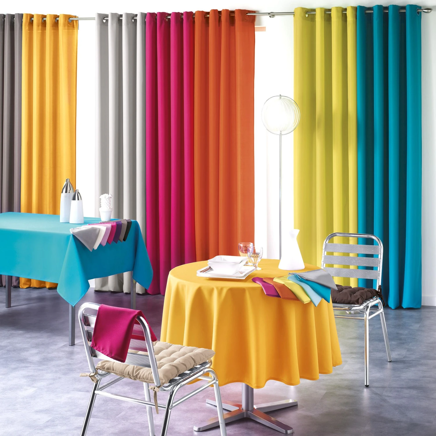 Nappe ronde anti tache (D180 cm) Essentiel Gris beton Nappe Ronde Anti Tache (D180 Cm) Essentiel Gris Beton -Eminza nappe ronde 0 180 cm polyester uni essentiel beton 59676 1