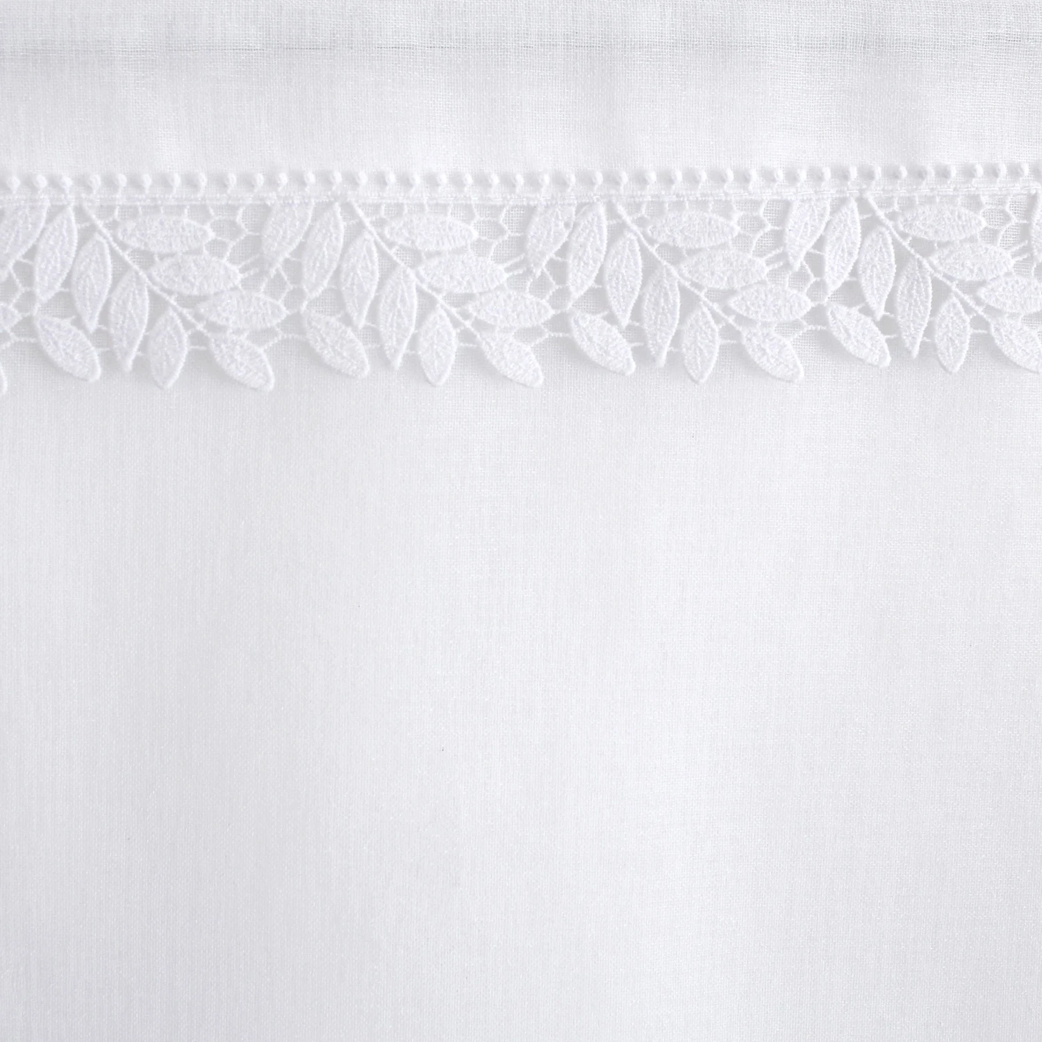 Paire de voilages (60 x 160 cm) Anna Blanche Paire De Voilages (60 X 160 Cm) Anna Blanche -Eminza paire de vitrages avec galon feuille en macram design exclusif passe tringle 2x60x160cm anna blanc 131008 1690892161