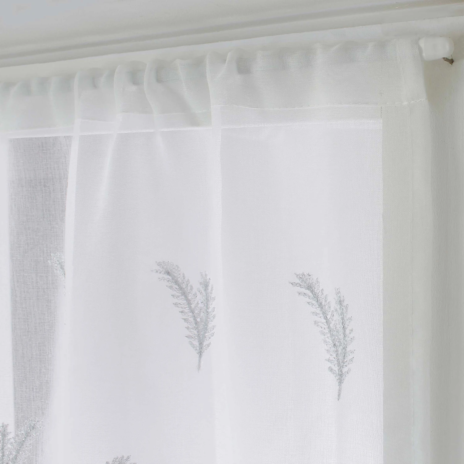 Paire de voilages (60 x 120 cm) Calisson Blanche Paire De Voilages (60 X 120 Cm) Calisson Blanche -Eminza paire de vitrages tamine brod bicolore design exclusif passe tringle 2x60x120cm calisson blanc lurex 131005 1690883015