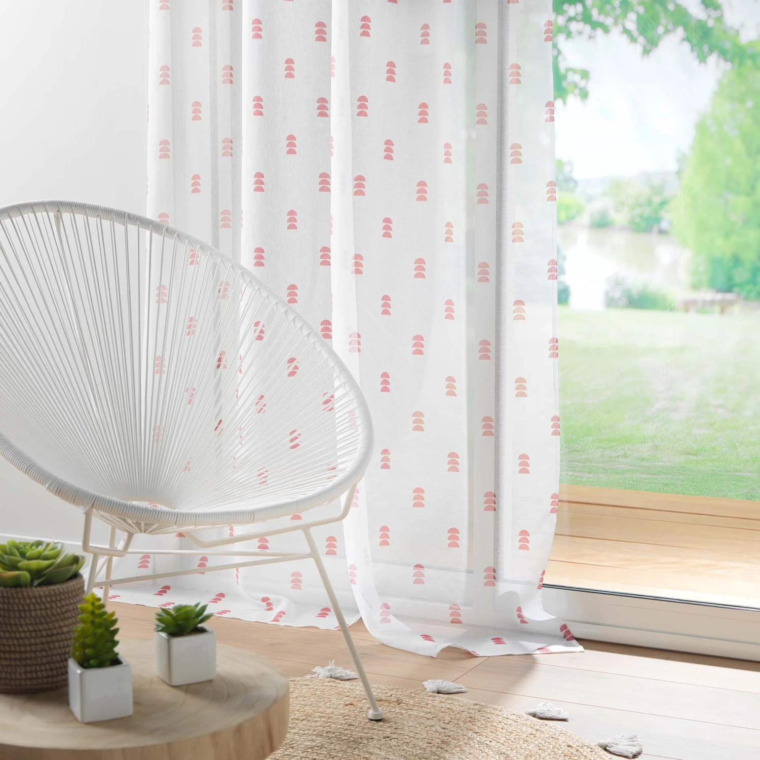 Voilage (140 x 240 cm) Geokid Rose Voilage (140 X 240 Cm) Geokid Rose -Eminza panneau a oeillets 140 x 240 cm voile sable imprime geokid rose 130439 1690363738