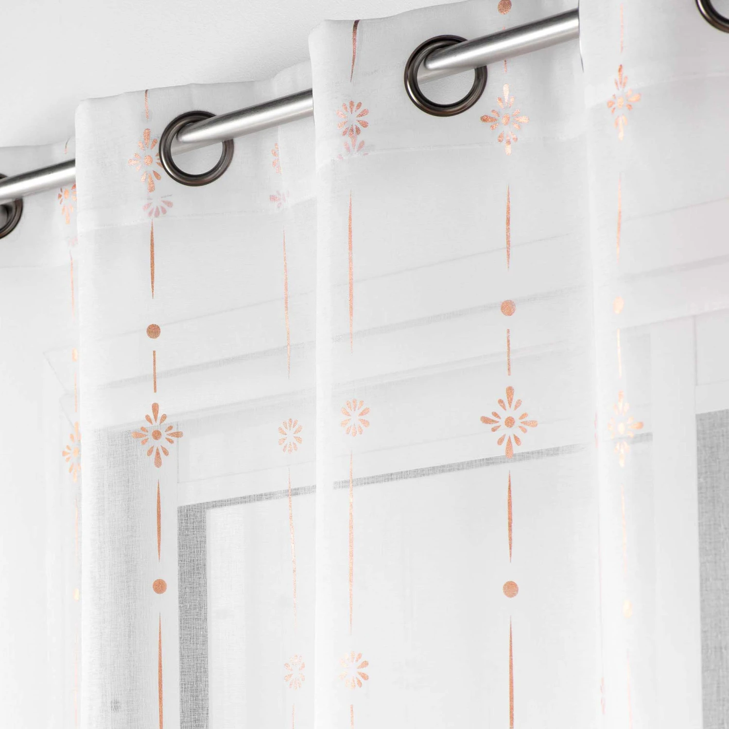 Voilage (140 x 240 cm) Ariane Rose Voilage (140 X 240 Cm) Ariane Rose -Eminza panneau a oeillets 140 x 240 cm voile sable imprime metallise ariane or rose 130487 1690365644