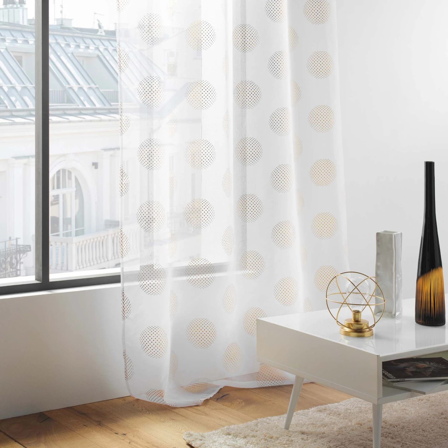 Voilage (140 x 280 cm) Sixtine Or Voilage (140 X 280 Cm) Sixtine Or -Eminza panneau a oeillets 140 x 280 cm voile sable imprime metallise sixtine or 130512 1690372272