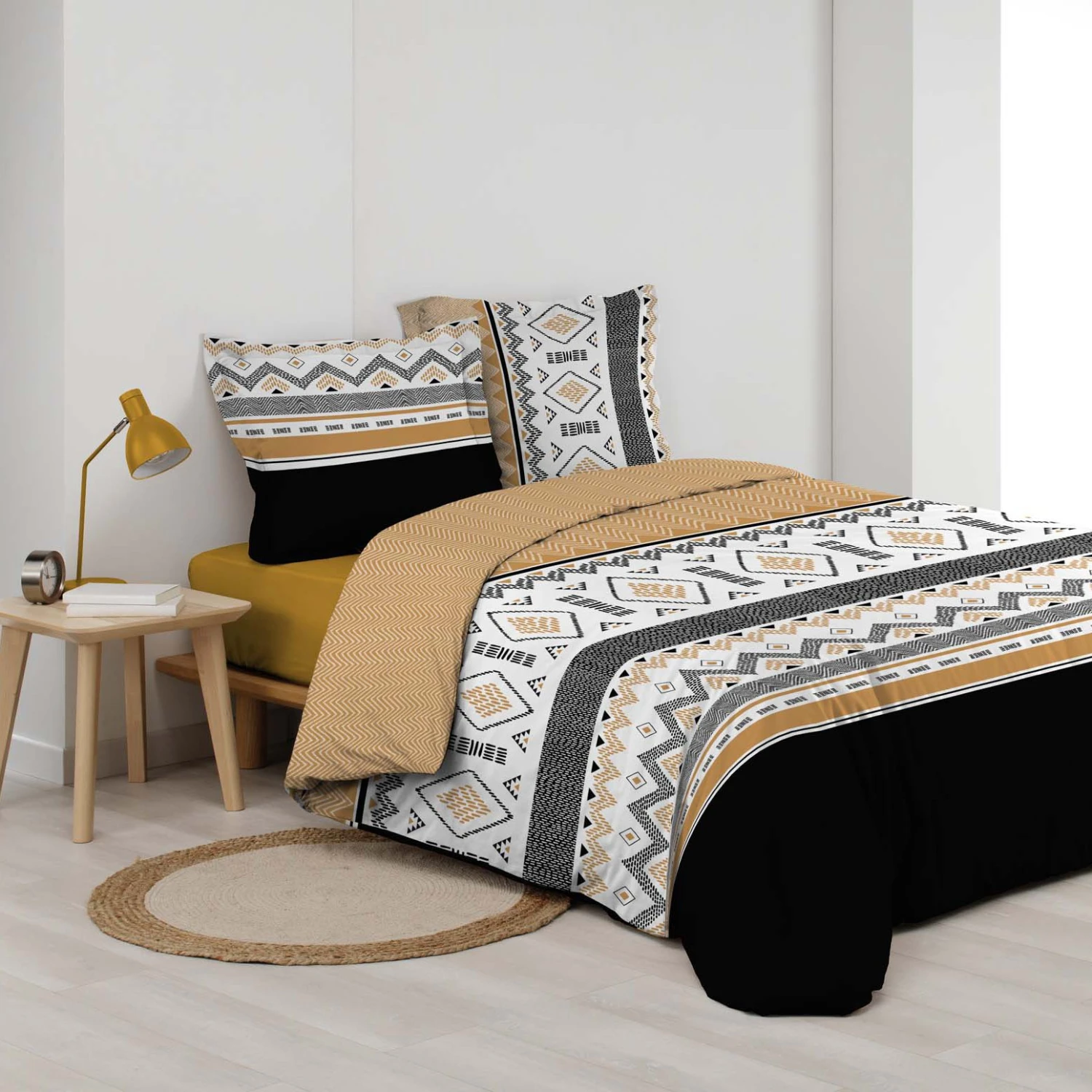 Housse de couette et deux taies percale de coton (240 cm) Astraline Multicolore Housse De Couette Et Deux Taies Percale De Coton (240 Cm) Astraline Multicolore -Eminza parure 3 p 240 x 220 cm percale imp 78 fils allover astraline 130608 1689145365