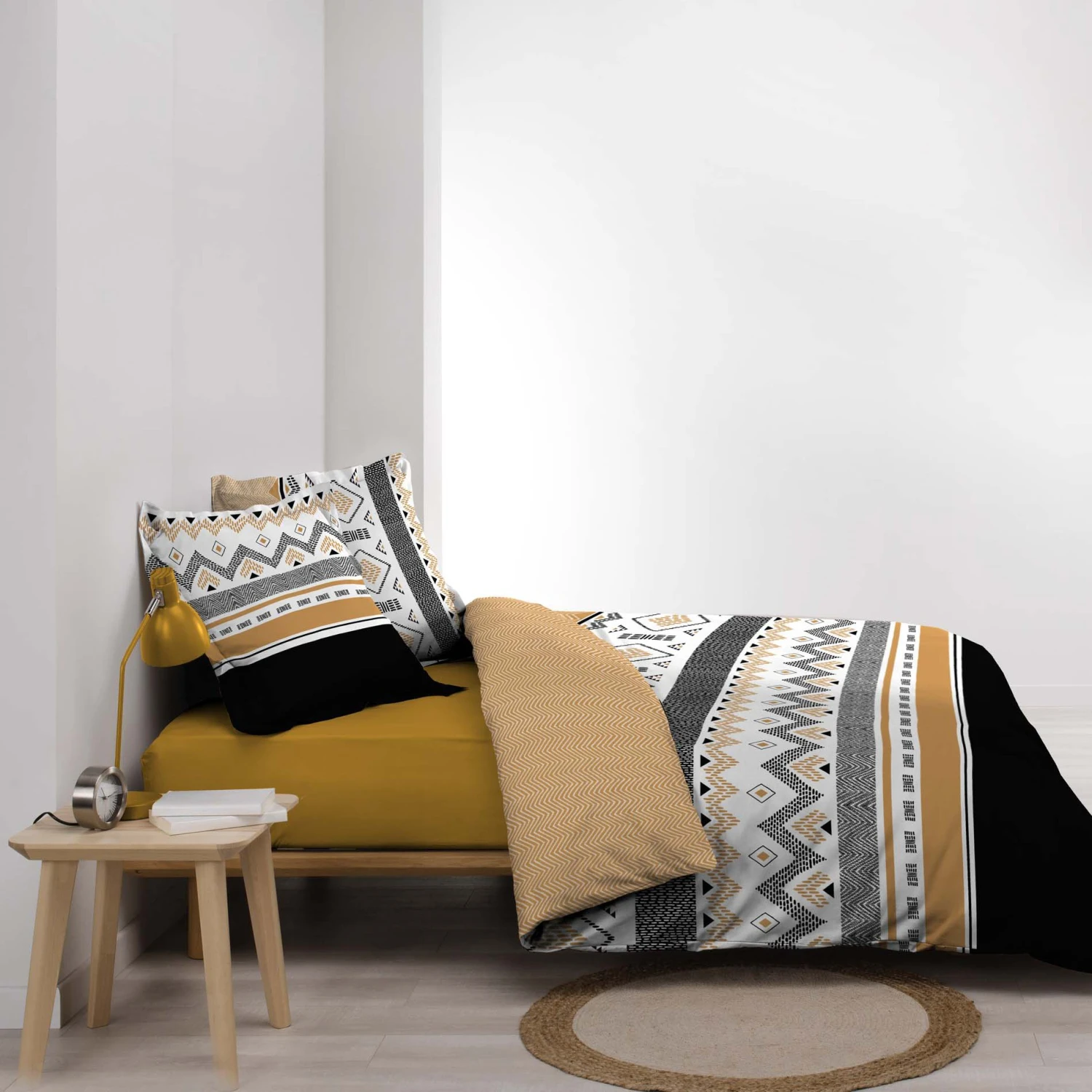 Housse de couette et deux taies percale de coton (240 cm) Astraline Multicolore Housse De Couette Et Deux Taies Percale De Coton (240 Cm) Astraline Multicolore -Eminza parure 3 p 240 x 220 cm percale imp 78 fils allover astraline 130608 1689145373