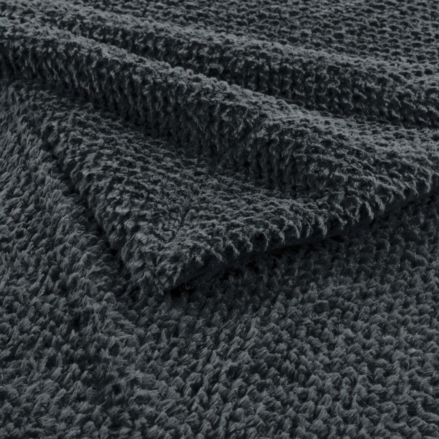 Plaid fausse fourrure (150 cm) Iceberg Gris anthracite Plaid Fausse Fourrure (150 Cm) Iceberg Gris Anthracite -Eminza plaid 125 x 150 cm imitation fourrure iceberg anthracite 118264 1656316905