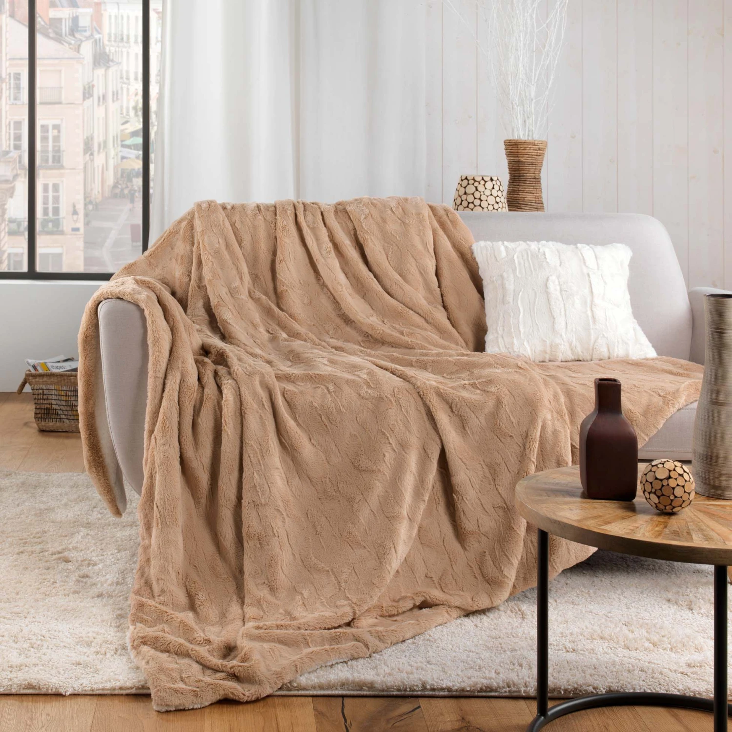 Plaid fausse fourrure (150 cm) Foxy Taupe Plaid Fausse Fourrure (150 Cm) Foxy Taupe -Eminza plaid 125 x 150 cm imitation fourrure sherpa foxy sable 130567 1689584887