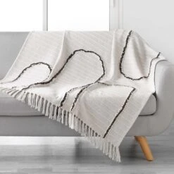 Plaid (150 Cm) Kenya Noir 2 Plaid (150 Cm) Kenya Noir -Eminza plaid a franges 125 x 150 cm coton uni fantaisie kenya lodge naturel noir 117922 1656319034