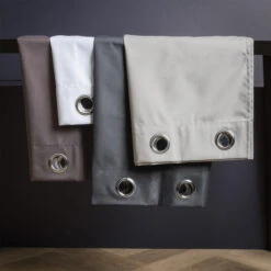 Rideau Thermique (140 X 280 Cm) Summit Taupe 3 Rideau Thermique (140 X 280 Cm) Summit Taupe -Eminza r colorama summit 1