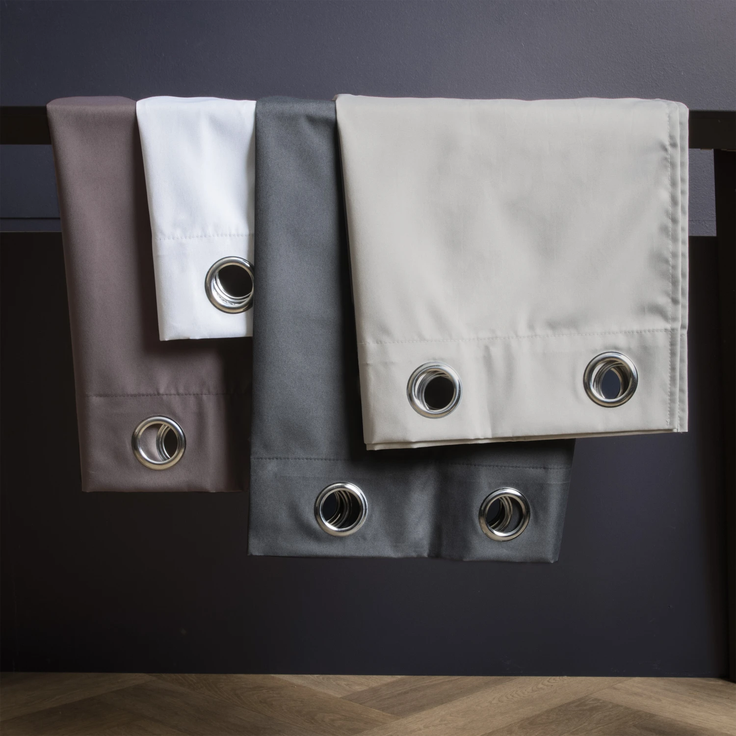 Rideau thermique (140 x 280 cm) Summit Taupe Rideau Thermique (140 X 280 Cm) Summit Taupe -Eminza r colorama summit 1