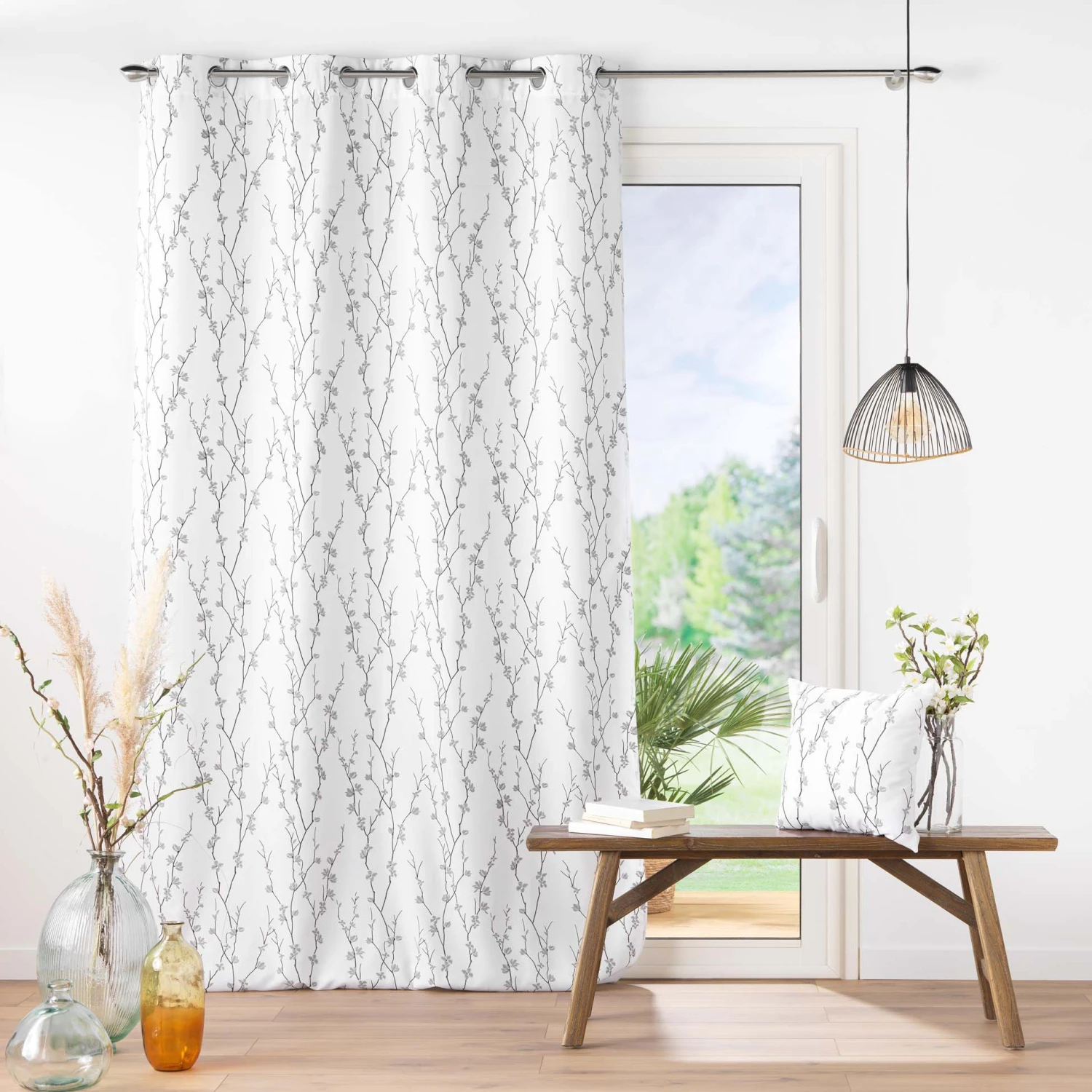 Rideau (140 x 260 cm) Sakura Blanc Rideau (140 X 260 Cm) Sakura Blanc -Eminza rideau a oeillets 140 x 260 cm polyester imprime applique sakura blanc 130528 1689599882