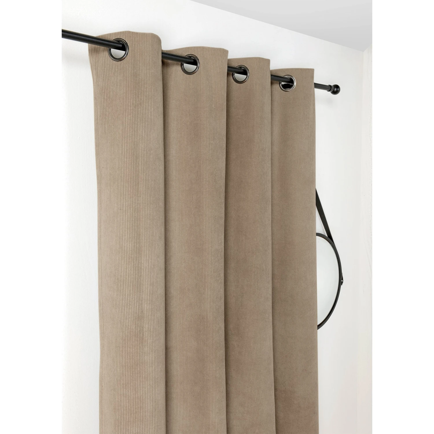 Rideau isolant obscurcissant (140 x 260 cm) Alberta Beige Rideau Isolant Obscurcissant (140 X 260 Cm) Alberta Beige -Eminza rideau alberta 140x260cm 28 beige fonce 121108 1659598690