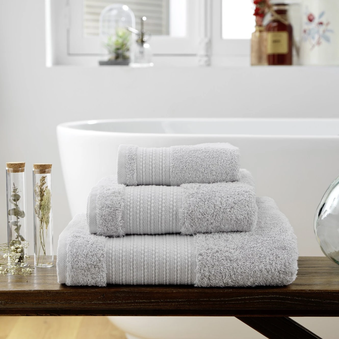 Serviette de bain coton bio (90 x 150 cm) Garance Gris nuage Serviette De Bain Coton Bio (90 X 150 Cm) Garance Gris Nuage -Eminza serviette de bain 90 x 150 cm garance nuage coton bio 112724 1641213152