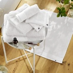 Serviette De Bain Coton Bio (30 X 50 Cm) Garance Blanc Chantilly 2 Serviette De Bain Coton Bio (30 X 50 Cm) Garance Blanc Chantilly -Eminza serviette de bain coton bio 30 x 50 cm garance blanc chantilly 112196 1641822098