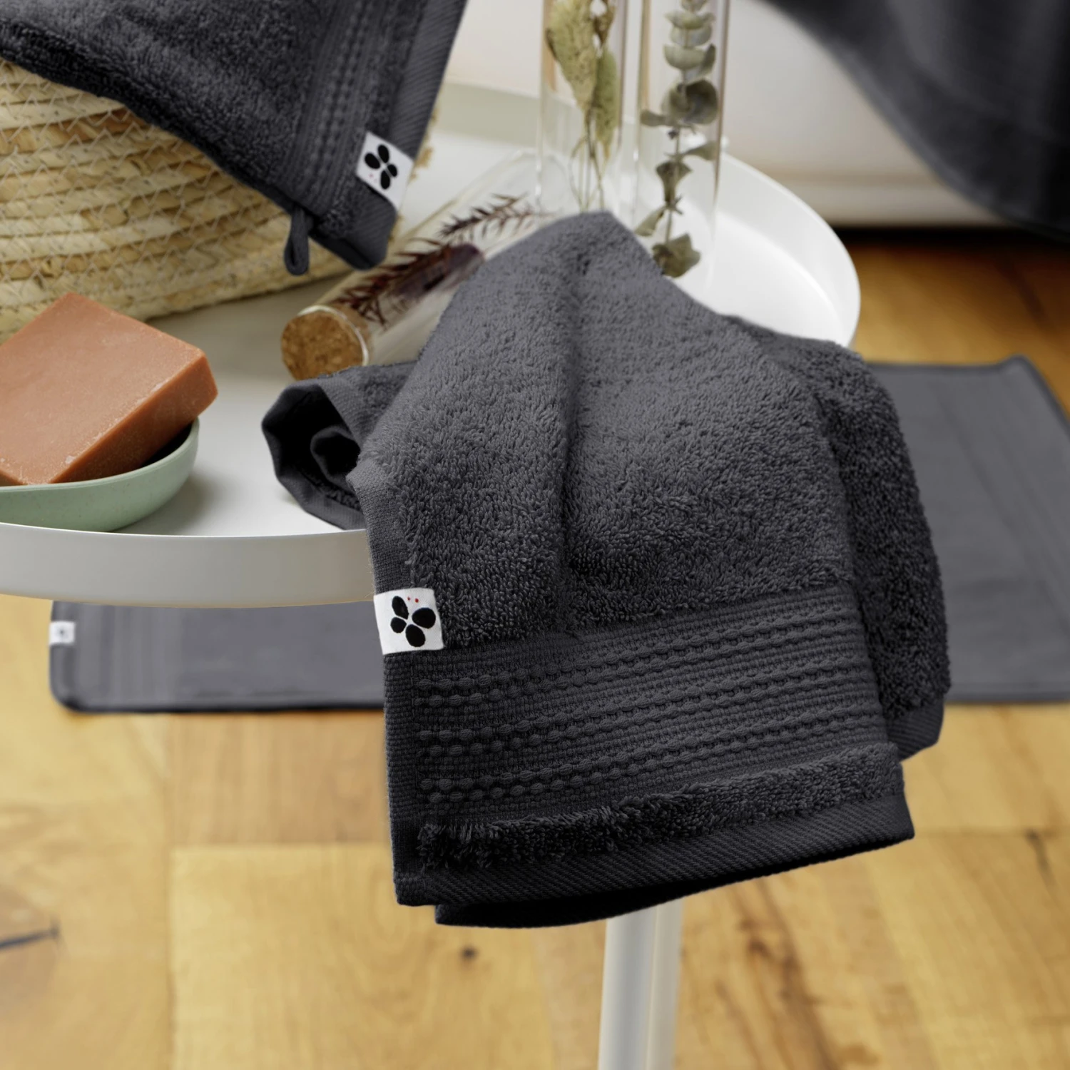 Serviette de bain coton bio (30 x 50 cm) Garance Gris orage Serviette De Bain Coton Bio (30 X 50 Cm) Garance Gris Orage -Eminza serviette de bain coton bio 30 x 50 cm garance gris orage 112205 1641821219