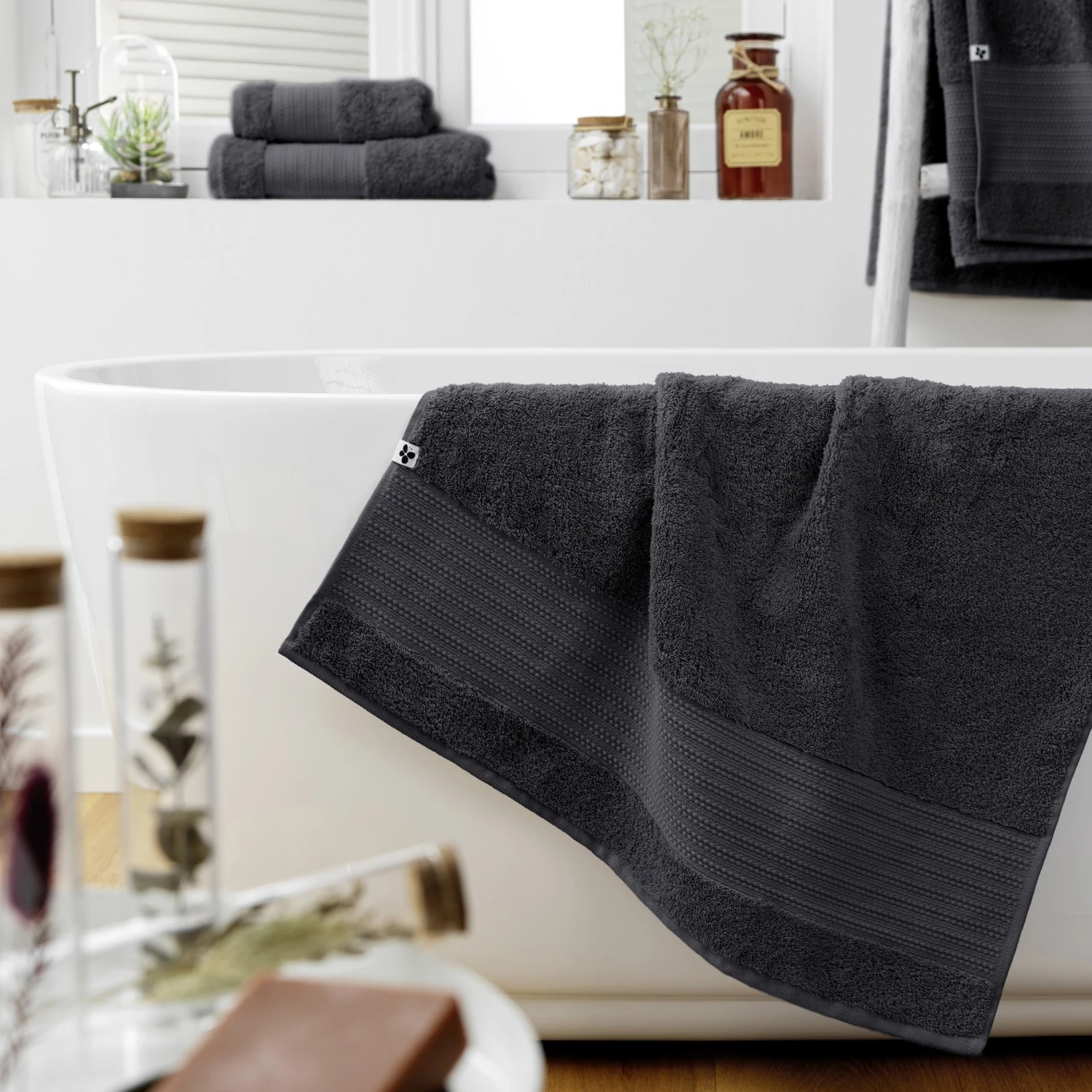 Serviette de bain coton bio (70 x 130 cm) Garance Gris orage Serviette De Bain Coton Bio (70 X 130 Cm) Garance Gris Orage -Eminza serviette de bain coton bio 70 x 130 cm garance gris orage 112685 1641808293