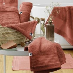 Serviette De Bain Coton Bio (90 X 150 Cm) Garance Terracotta -Eminza serviette de bain coton bio 90 x 150 cm garance terracotta 112736 1641805819