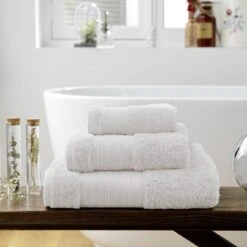 Serviette De Bain Coton Bio (30 X 50 Cm) Garance Blanc Chantilly 3 Serviette De Bain Coton Bio (30 X 50 Cm) Garance Blanc Chantilly -Eminza serviette invit 30 x 50 cm garance chantilly coton bio 112196 1641220808