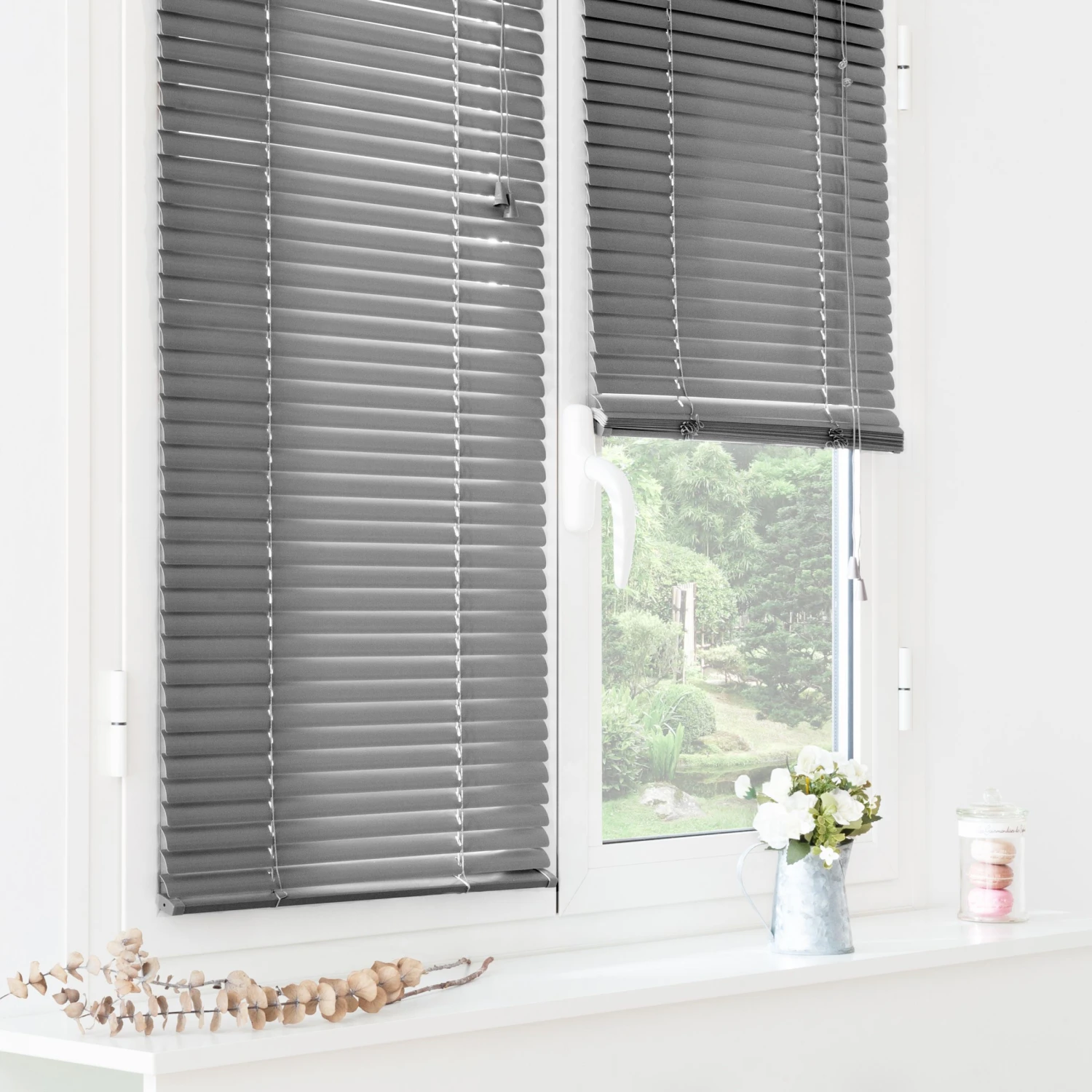 Store vénitien (40 x 130 cm) PVC Gris anthracite Store Vénitien (40 X 130 Cm) PVC Gris Anthracite -Eminza store venitien 40 x 130 cm pvc gris anthracite 67585