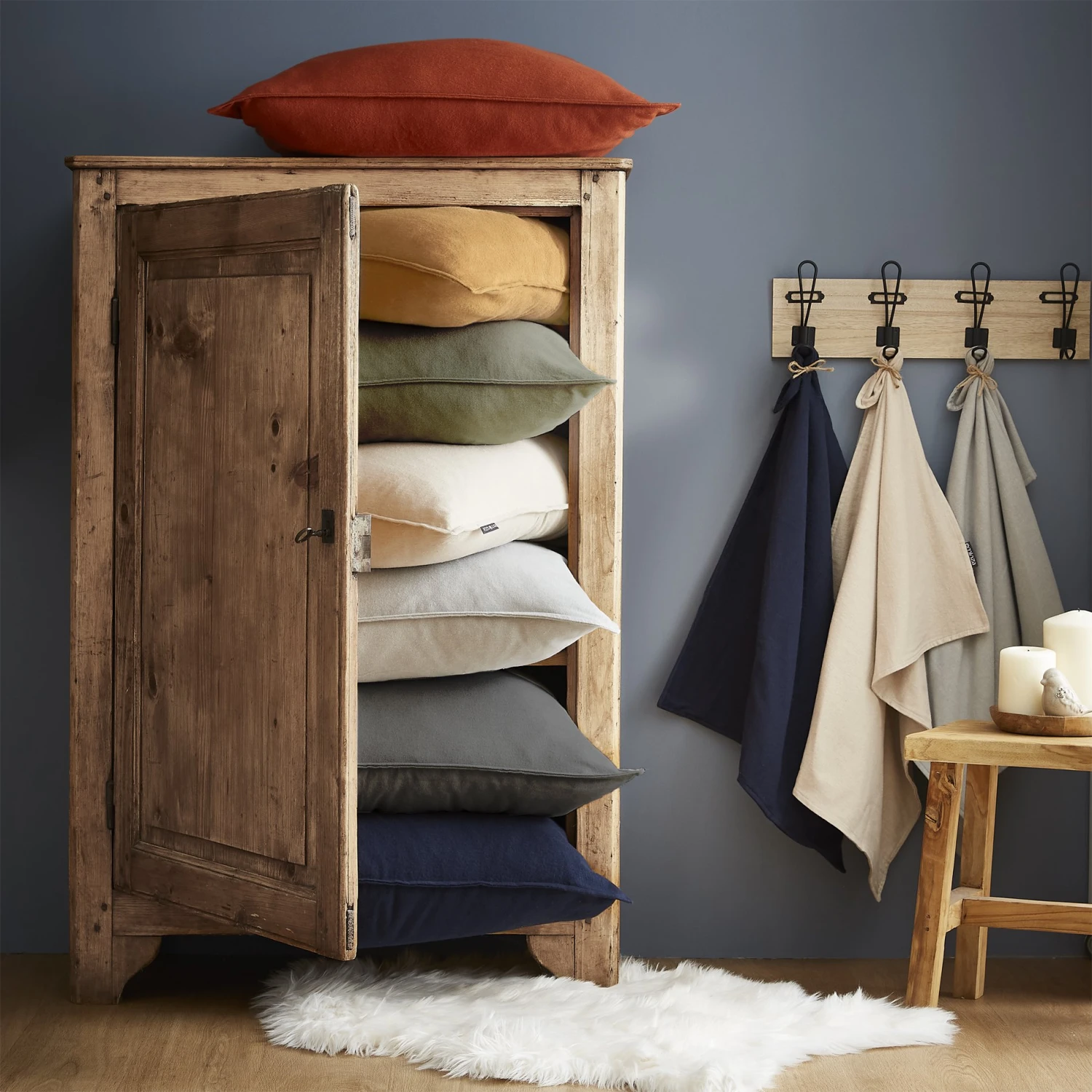 Taie d'oreiller carrée flanelle de coton (63 cm) Théa Beige Taie D'oreiller Carrée Flanelle De Coton (63 Cm) Théa Beige -Eminza taie d oreiller carr e flanelle de coton 63 cm th a beige 122329 1664179844