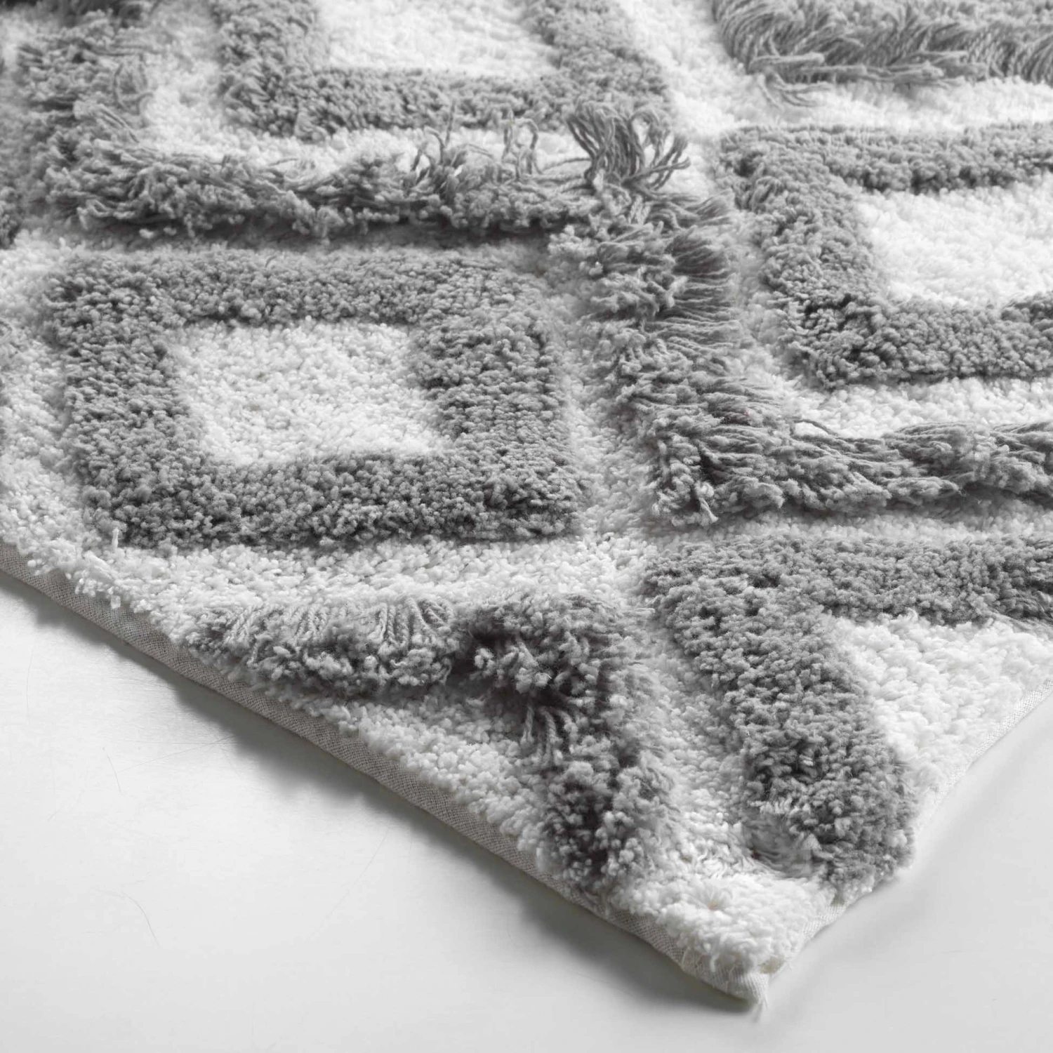 Tapis de bain (80 cm) Ikatis Gris Tapis De Bain (80 Cm) Ikatis Gris -Eminza tapis de bain 50 x 80 cm coton jacquard ikatis blanc gris 114572 1643037518