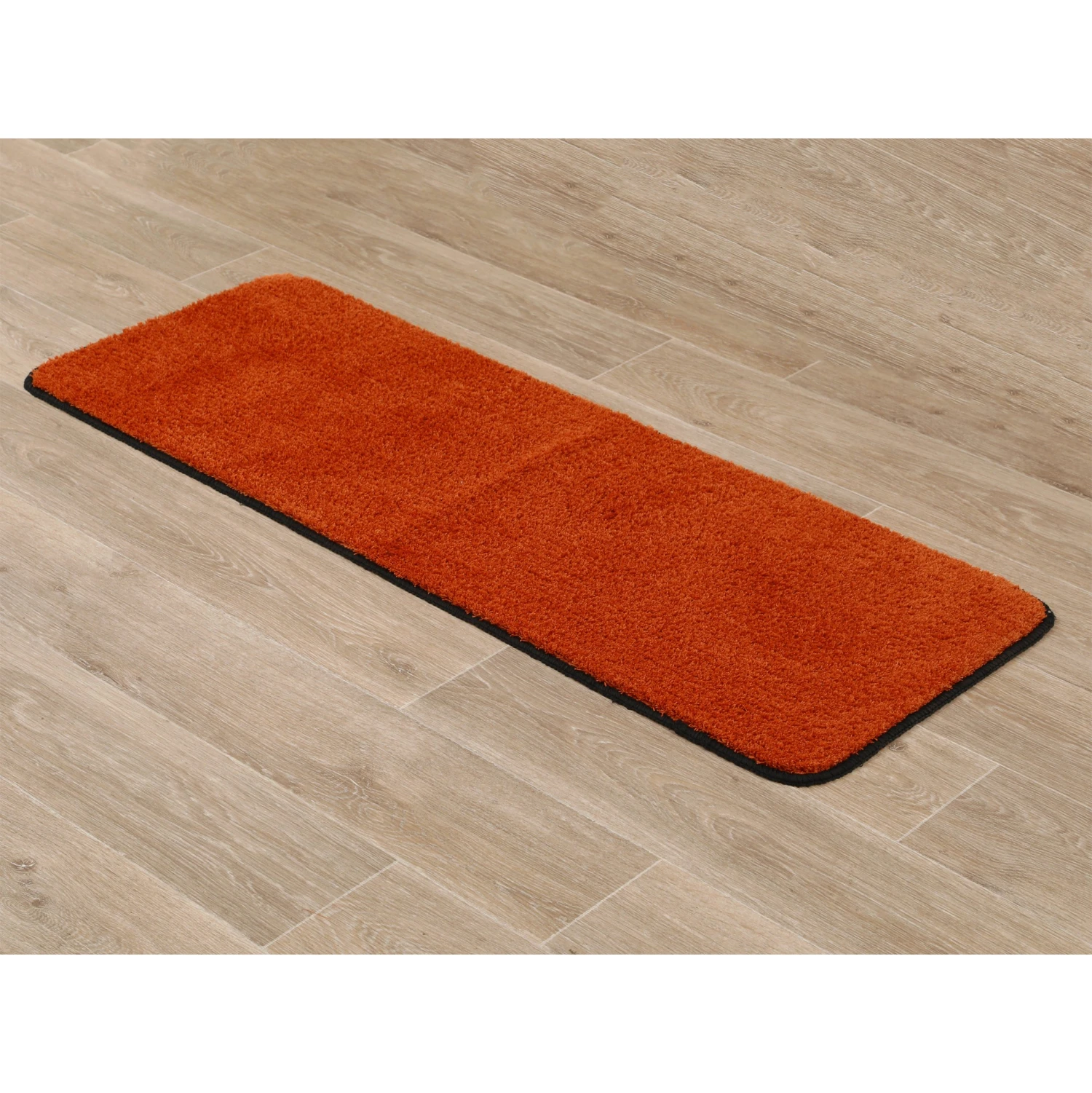 Tapis de bain antidérapant (120 cm) Black Line Terracotta / noir Tapis De Bain Antidérapant (120 Cm) Black Line Terracotta / Noir -Eminza tapis microfibre double vasque 45x120 cm dessous latex terre de sienne 128240 1683105831